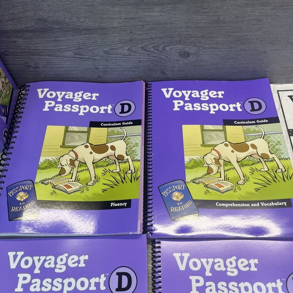VOYAGER PASSPORT Teacher Resource Kit and Student Reading Pack D Set 2004